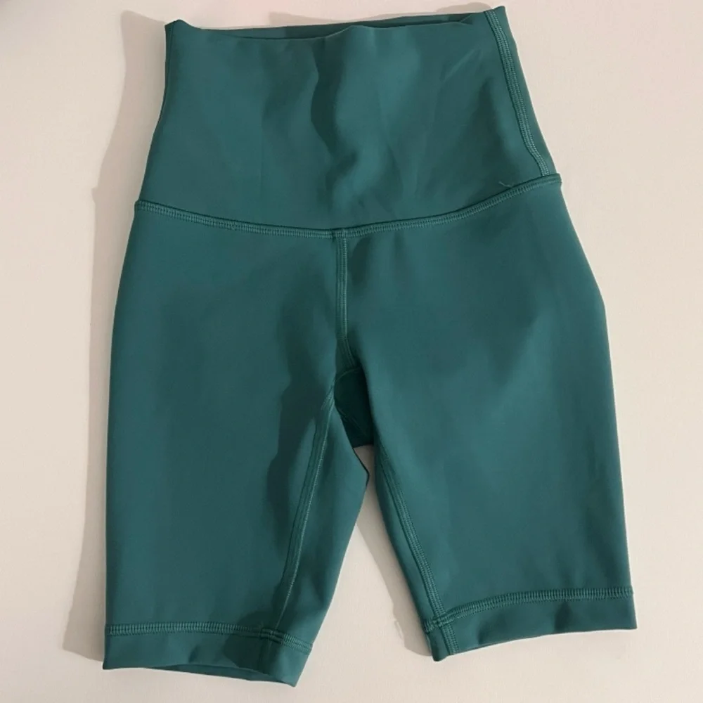 lululemon athletica brand lululemon